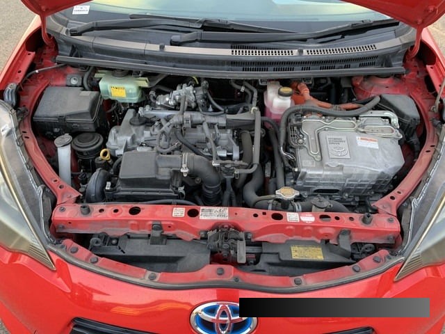 2012 Toyota Aqua thumbnail