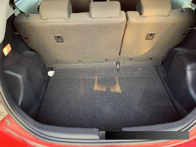 2012 Toyota Aqua thumbnail