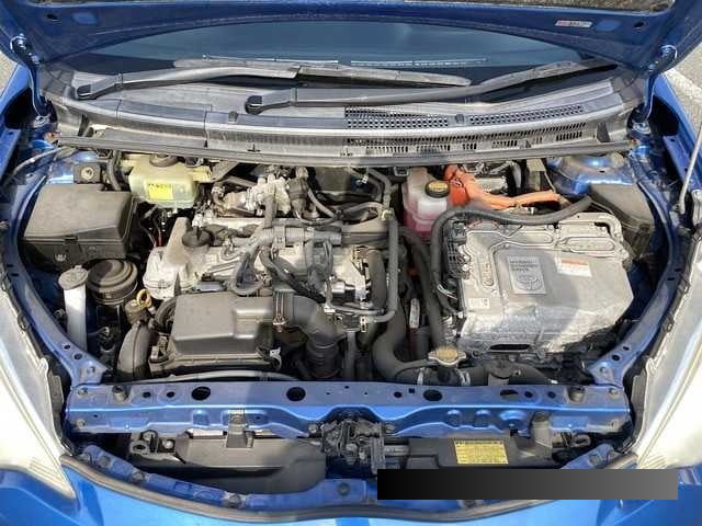 2012 Toyota Aqua thumbnail