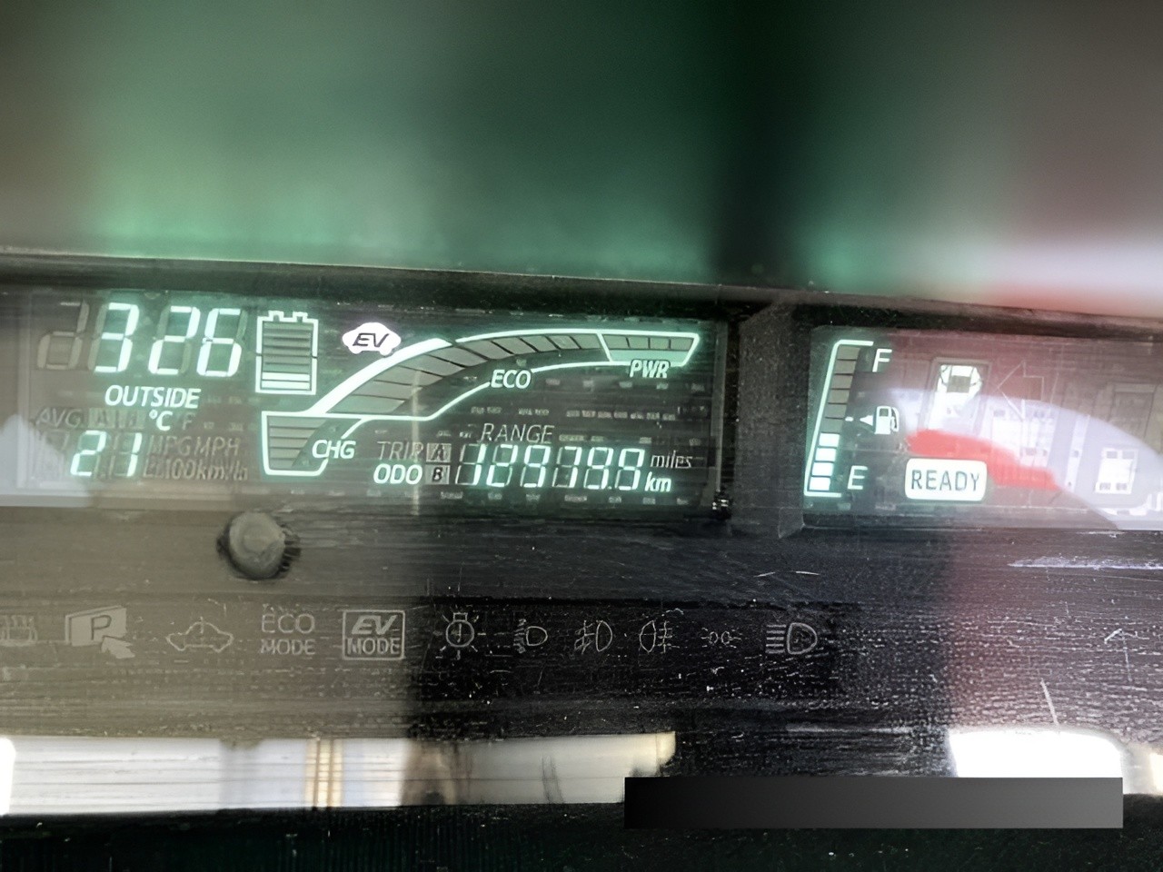 2012 Toyota Aqua thumbnail