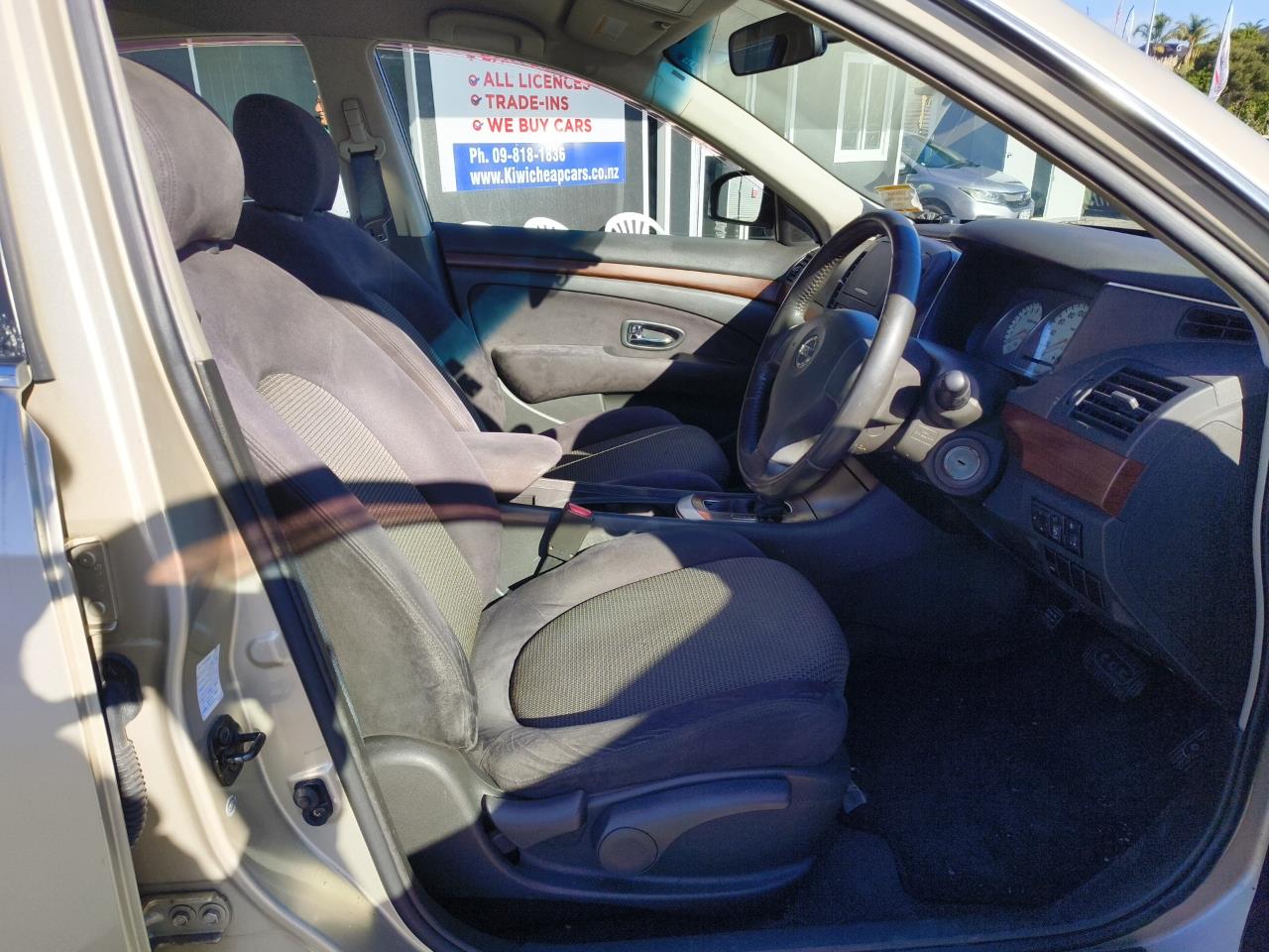 2006 Nissan Bluebird thumbnail