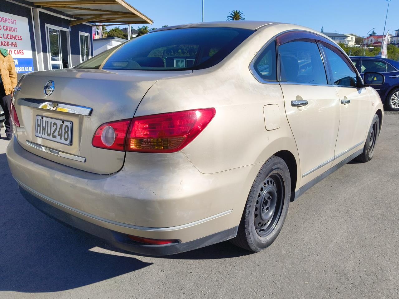 2006 Nissan Bluebird thumbnail