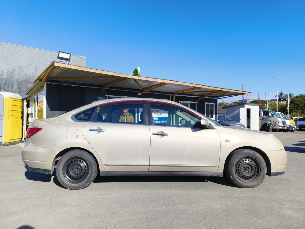 2006 Nissan Bluebird thumbnail