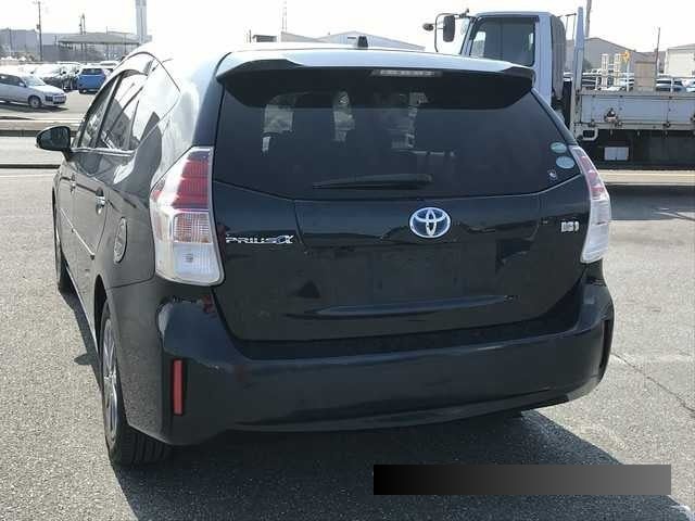 2017 Toyota PRIUS thumbnail