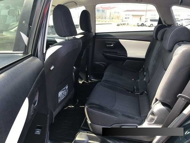 2017 Toyota PRIUS thumbnail