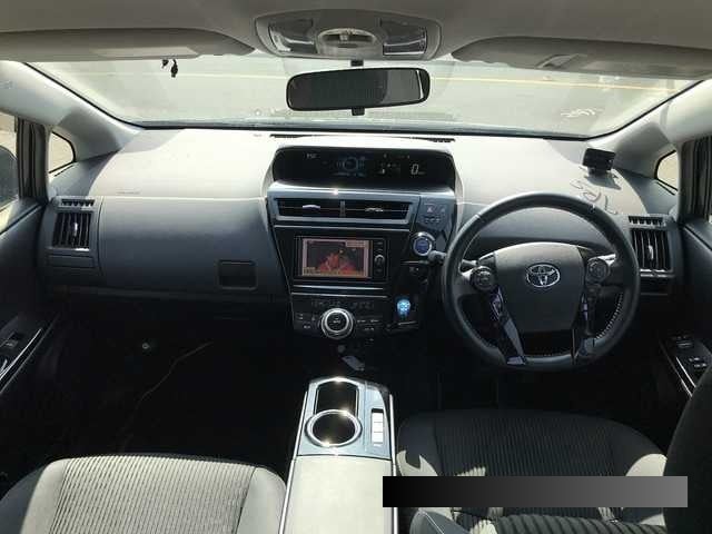 2017 Toyota PRIUS thumbnail