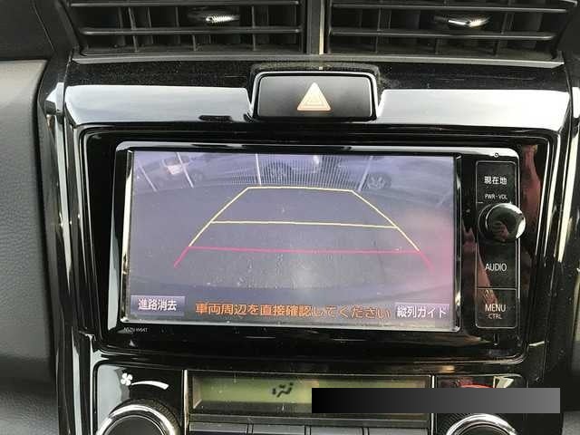 2016 Toyota Corolla thumbnail
