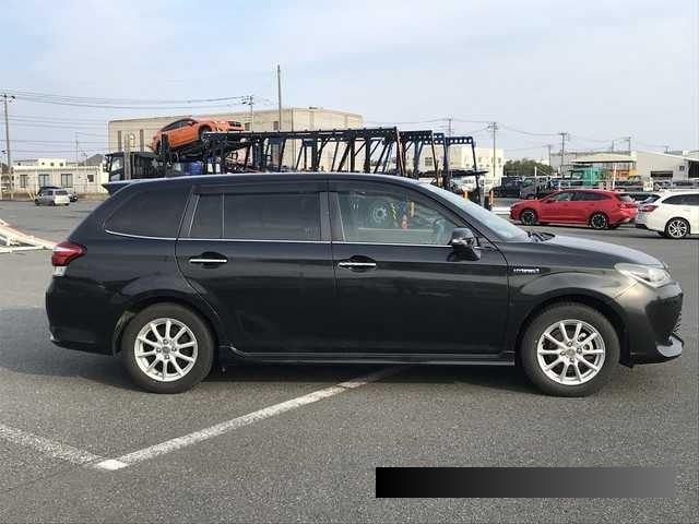 2016 Toyota Corolla thumbnail