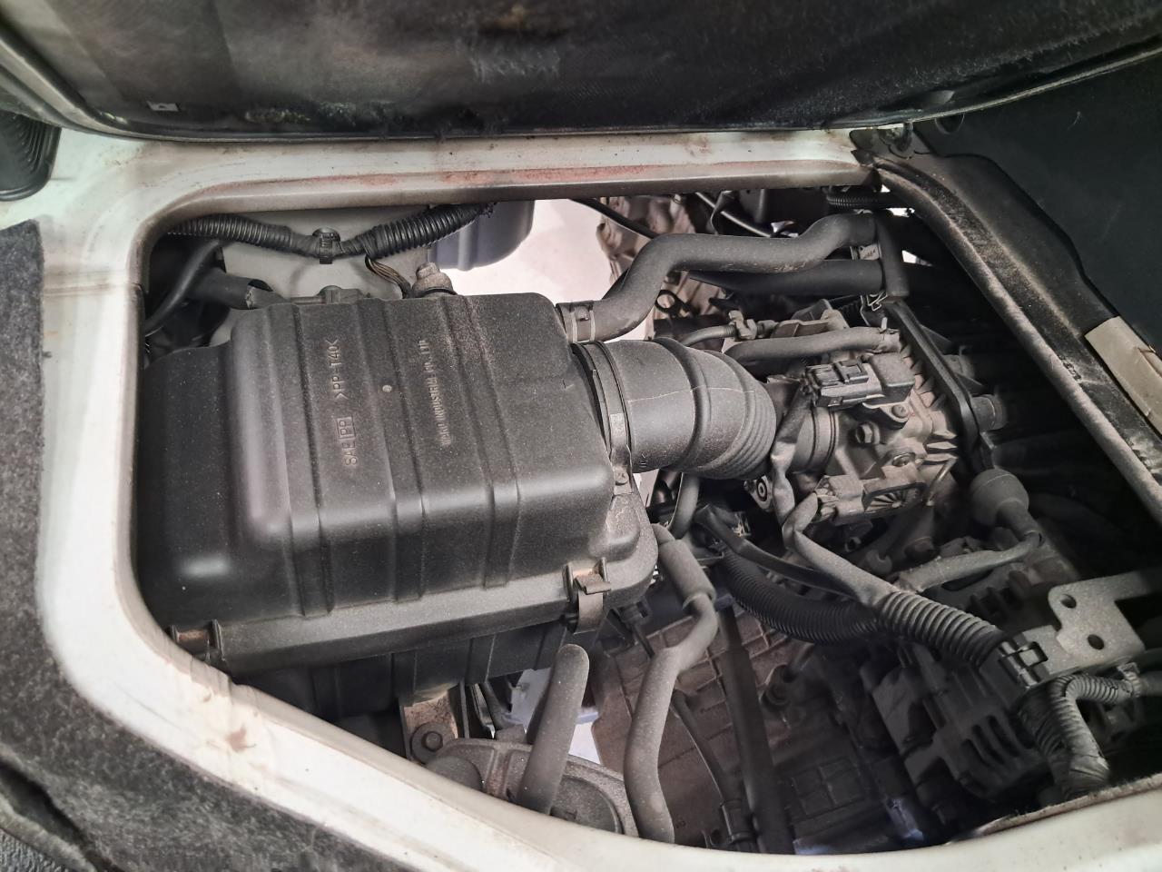 2004 Suzuki CARRY thumbnail