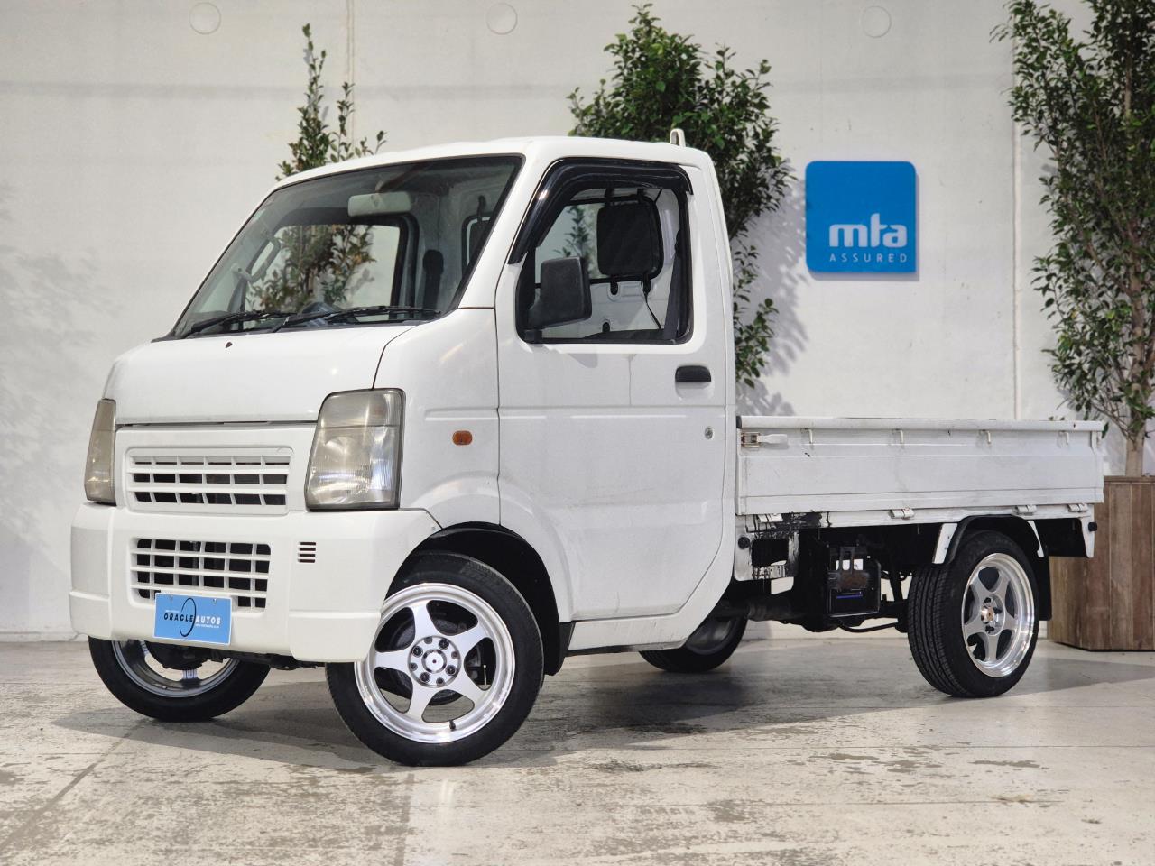 2004 Suzuki CARRY thumbnail