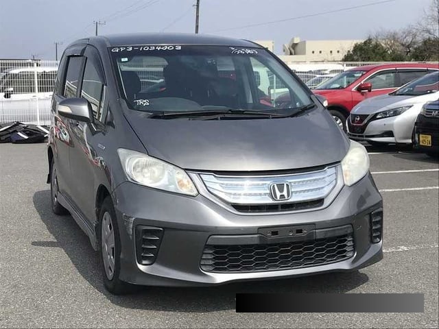 2012 Honda Freed thumbnail