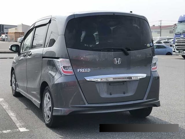 2012 Honda Freed thumbnail