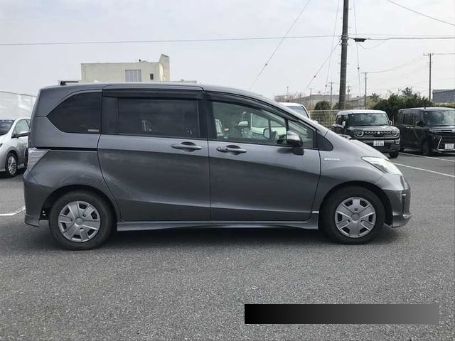 2012 Honda Freed thumbnail