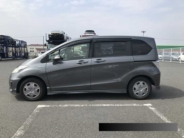 2012 Honda Freed thumbnail