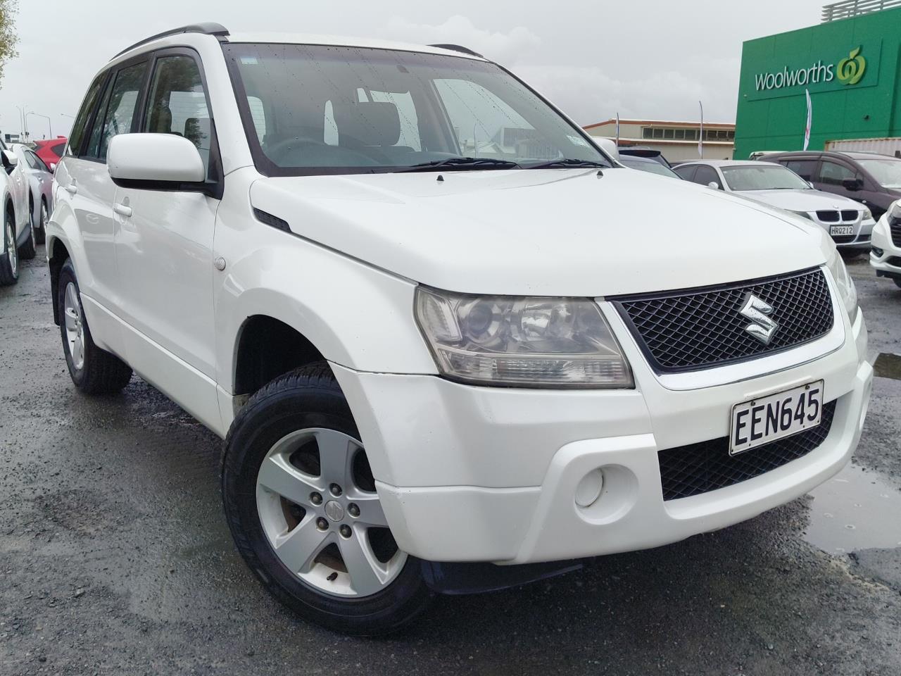 2007 Suzuki Grand thumbnail