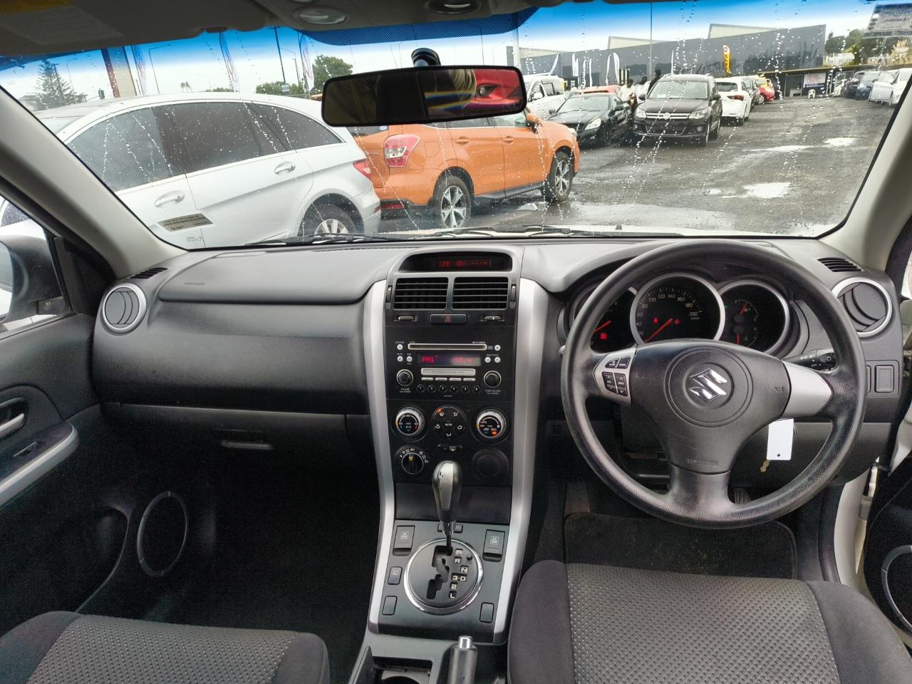 2007 Suzuki Grand thumbnail