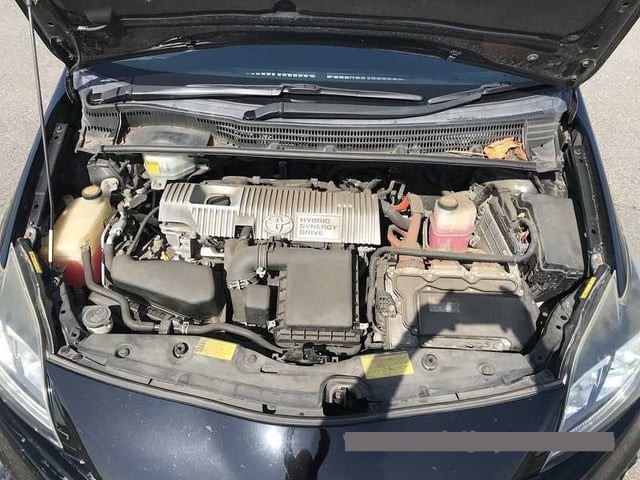 2014 Toyota Prius thumbnail