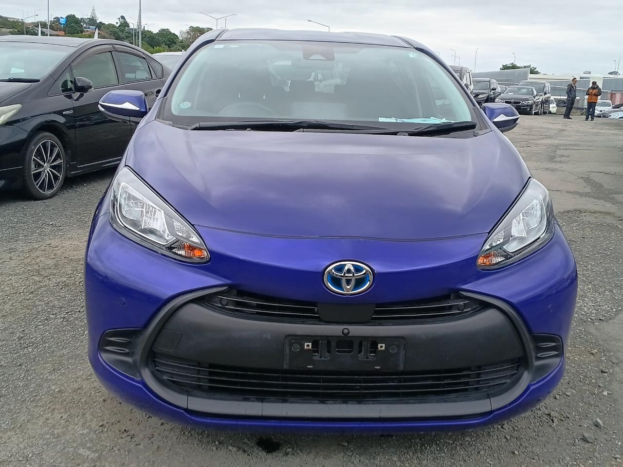 2021 Toyota Aqua thumbnail