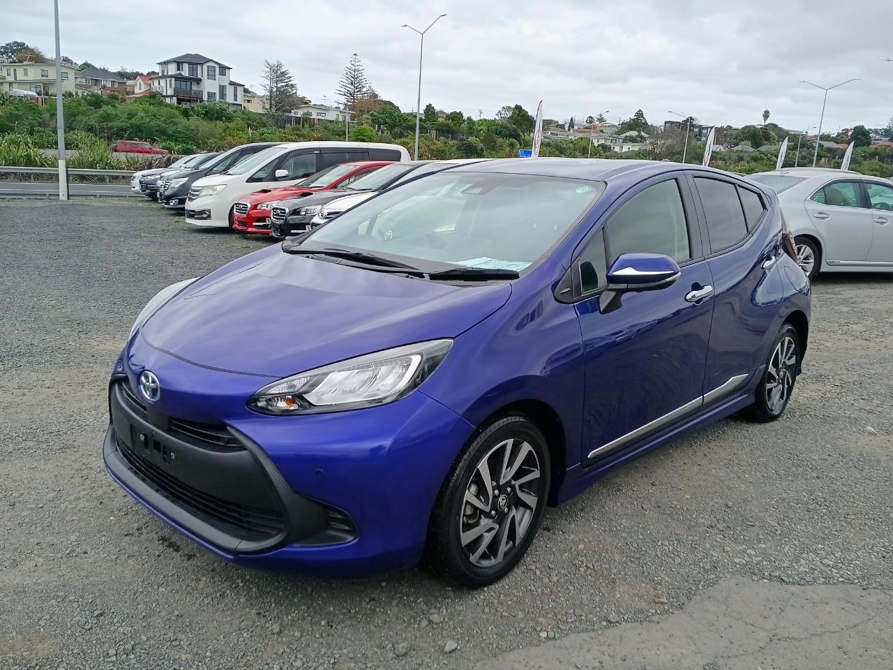 2021 Toyota Aqua thumbnail
