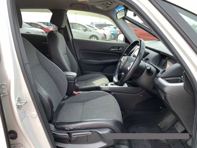 2021 Honda fit thumbnail