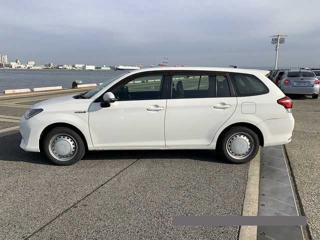 2016 Toyota Corolla thumbnail