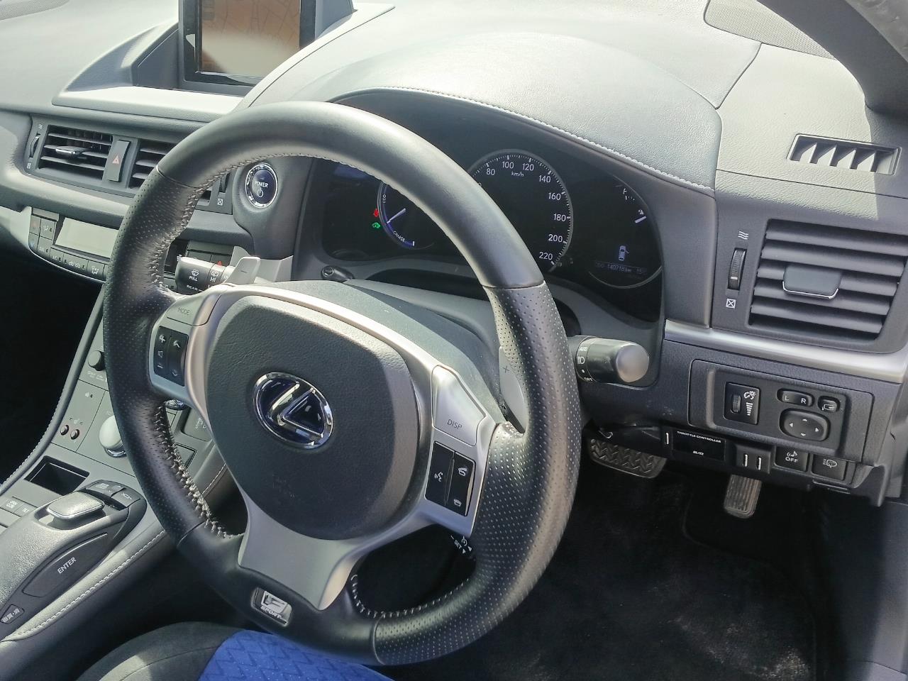 2012 Lexus CT thumbnail