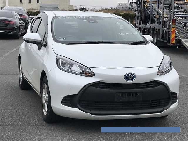 2023 Toyota Aqua thumbnail