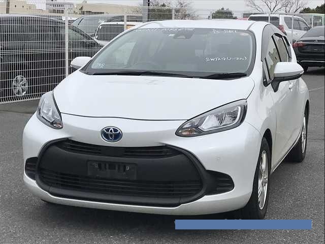 2023 Toyota Aqua thumbnail