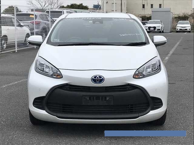 2023 Toyota Aqua thumbnail