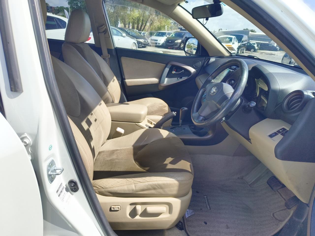 2009 Toyota Vanguard thumbnail