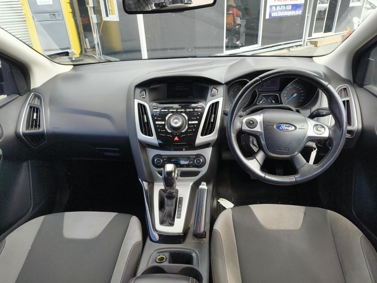 2015 Ford Focus thumbnail