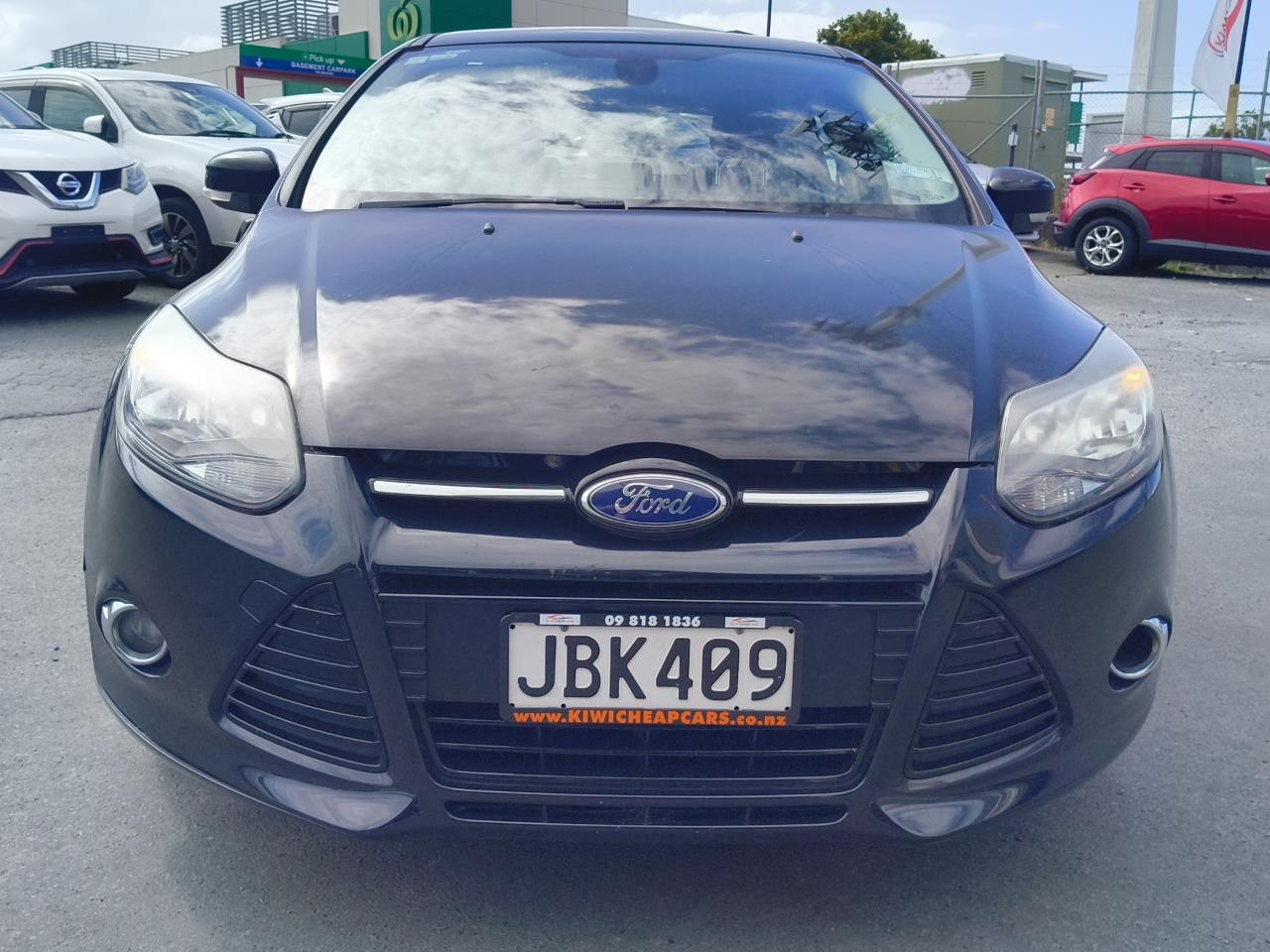2015 Ford Focus thumbnail