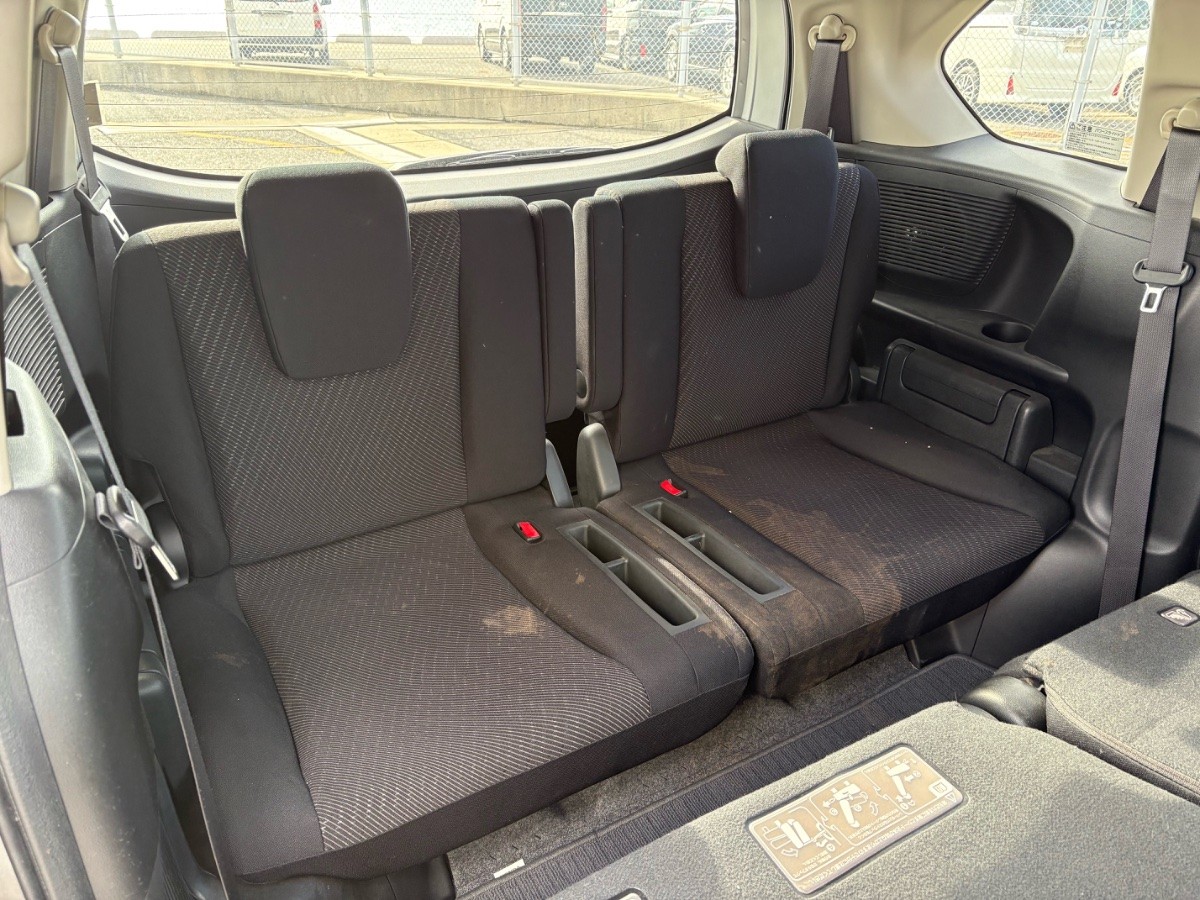 2013 Honda Freed thumbnail