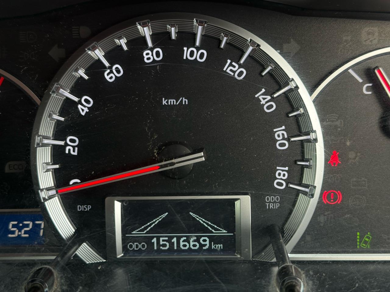 2018 Toyota Hiace thumbnail