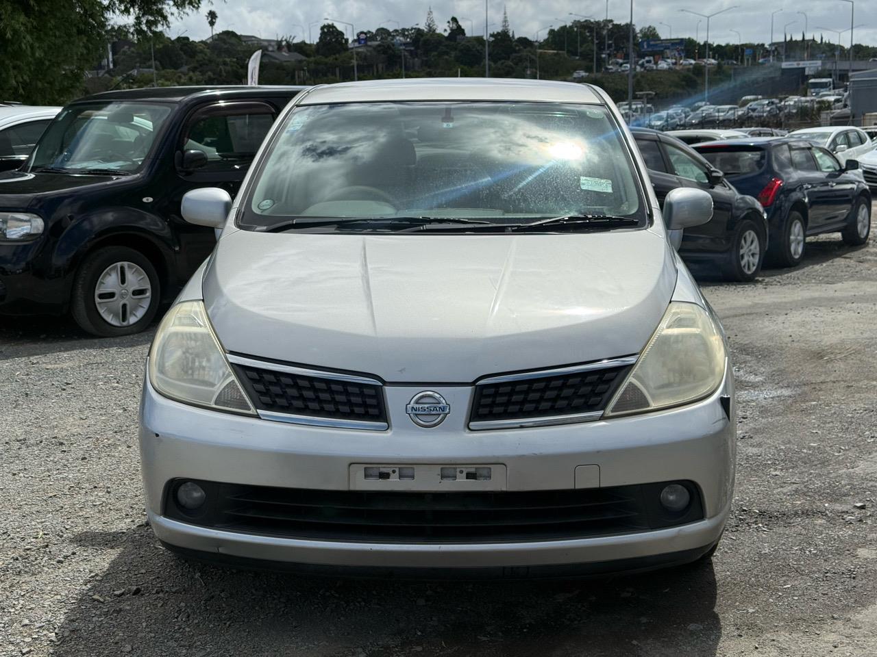 2006 Nissan Tiida thumbnail