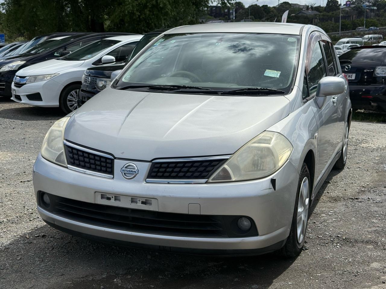 2006 Nissan Tiida thumbnail