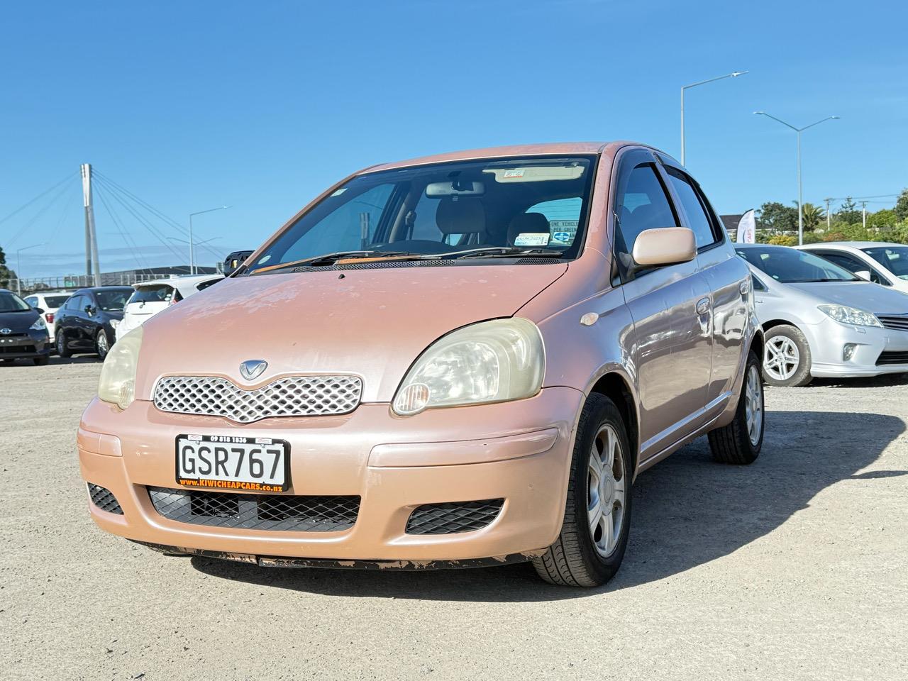 2004 Toyota Vitz thumbnail