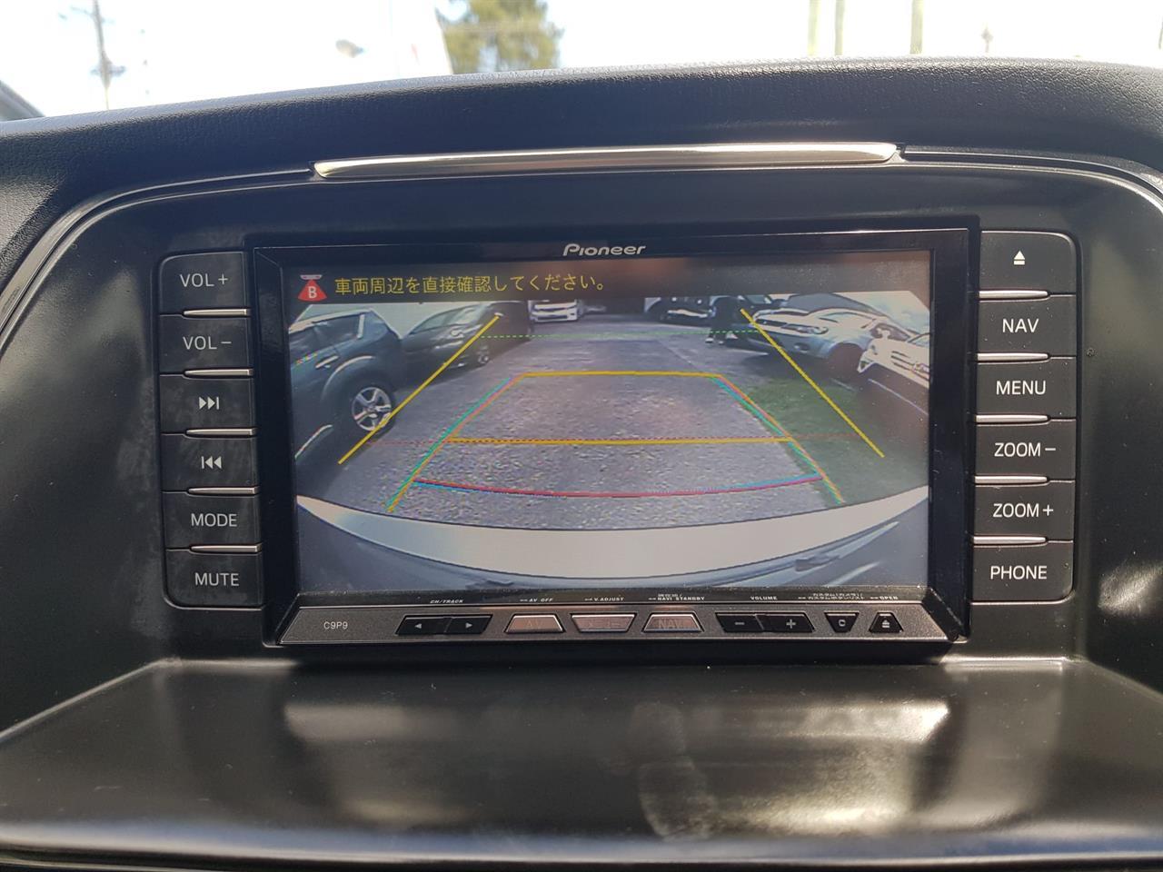 2013 Mazda Atenza thumbnail