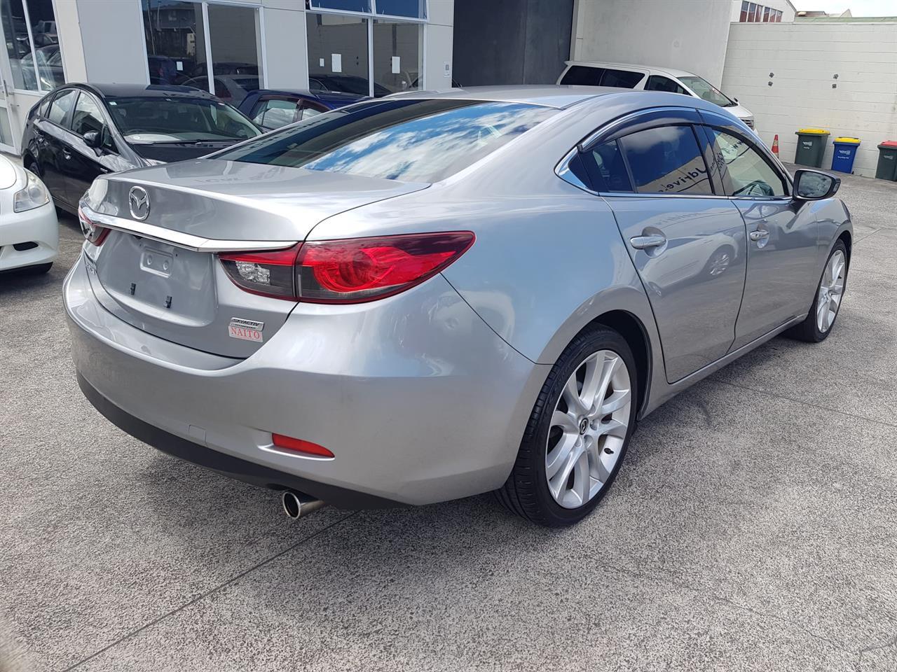 2013 Mazda Atenza thumbnail