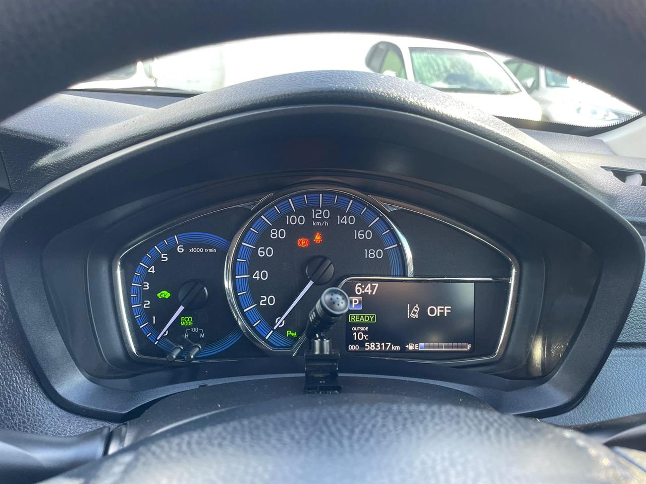 2018 Toyota Corolla thumbnail
