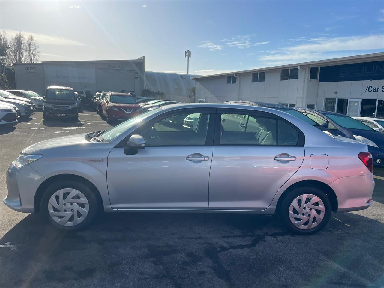 2018 Toyota Corolla thumbnail