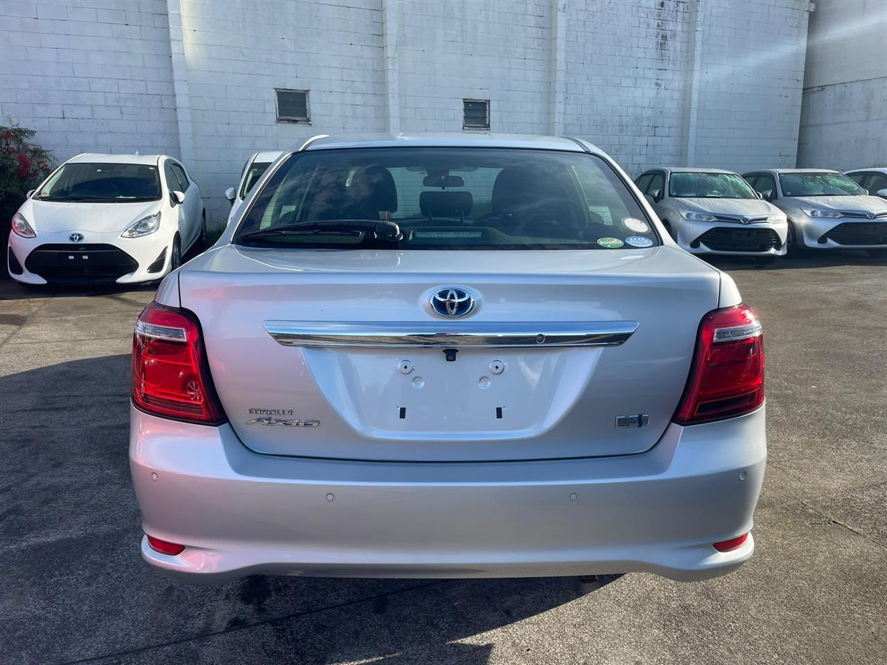 2018 Toyota Corolla thumbnail