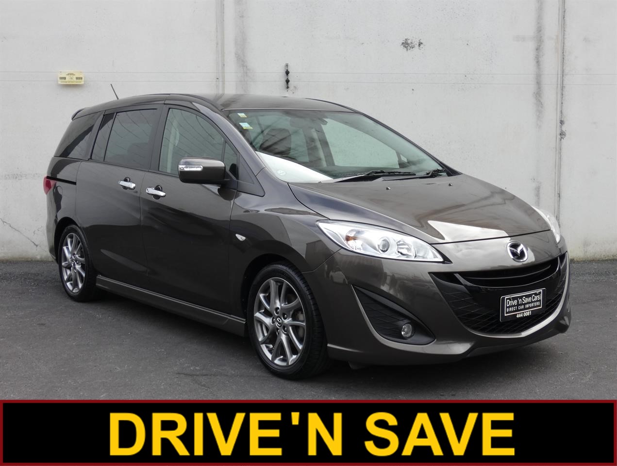 2016 Mazda Premacy thumbnail