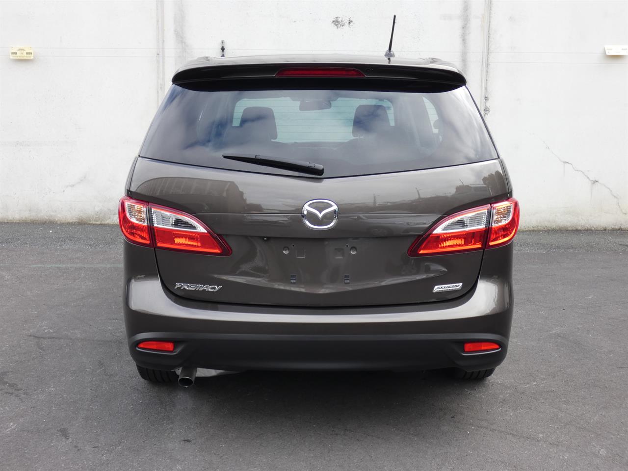 2016 Mazda Premacy thumbnail