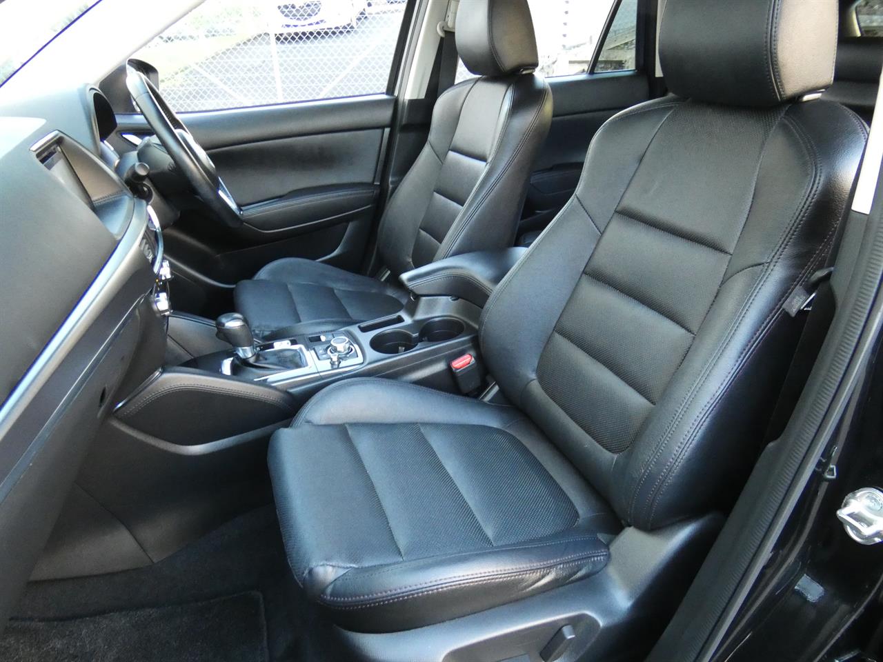 2016 Mazda CX-5 thumbnail