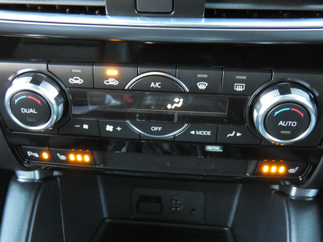 2016 Mazda CX-5 thumbnail