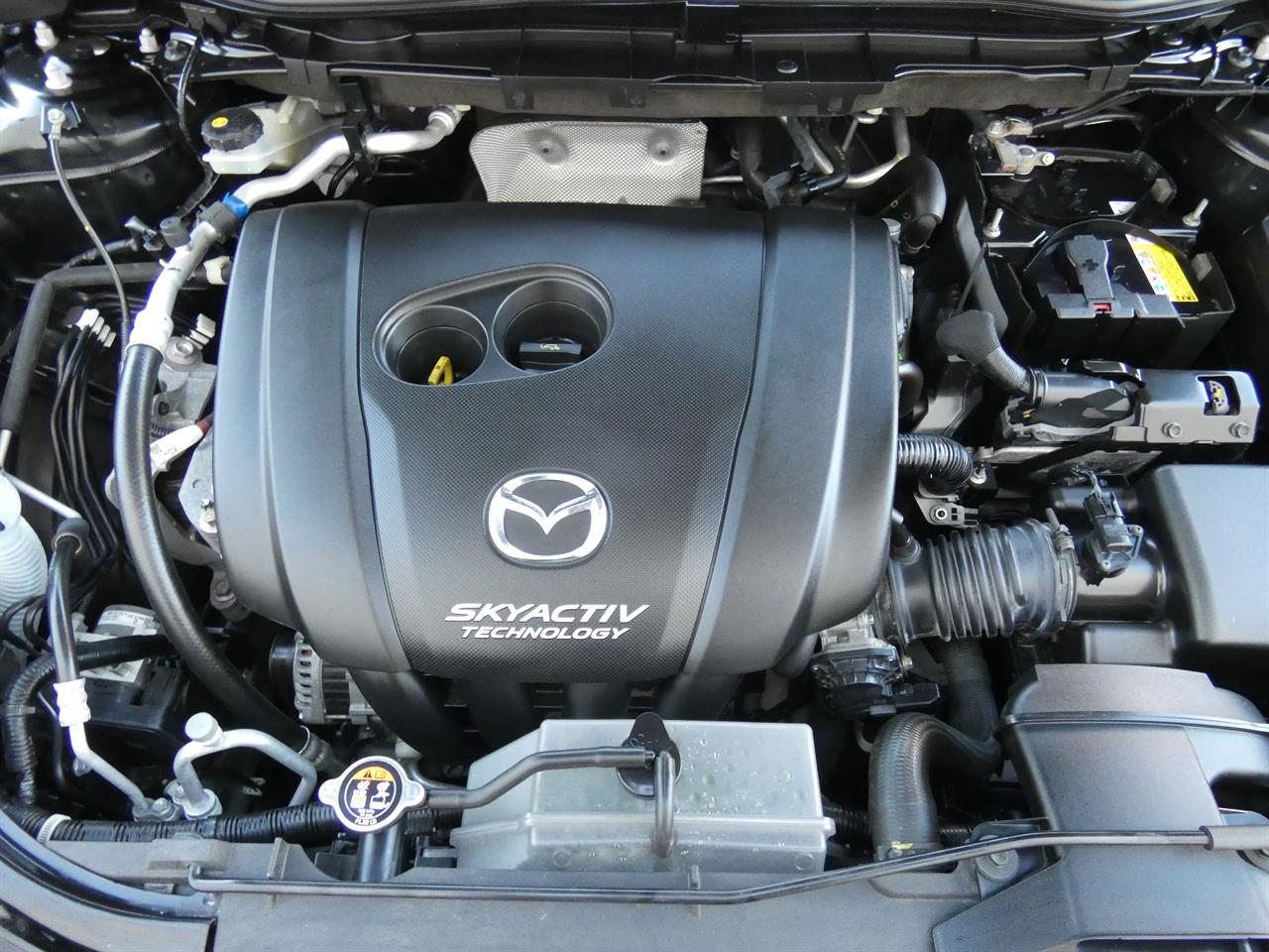2016 Mazda CX-5 thumbnail