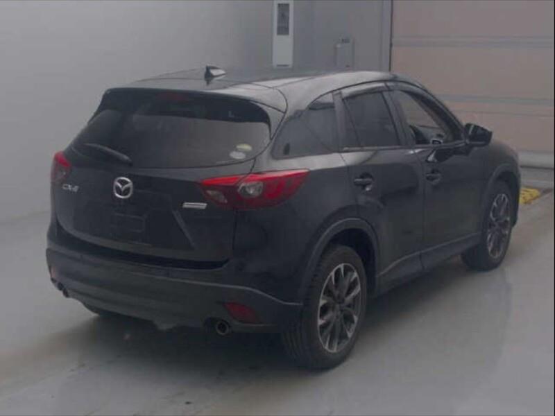 2016 Mazda CX-5 thumbnail