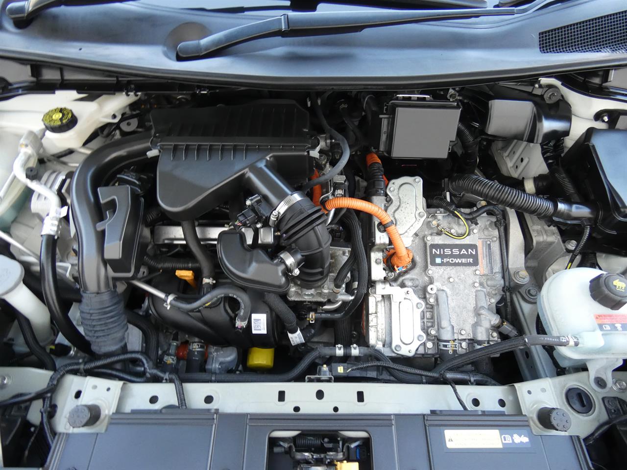 2021 Nissan NOTE thumbnail