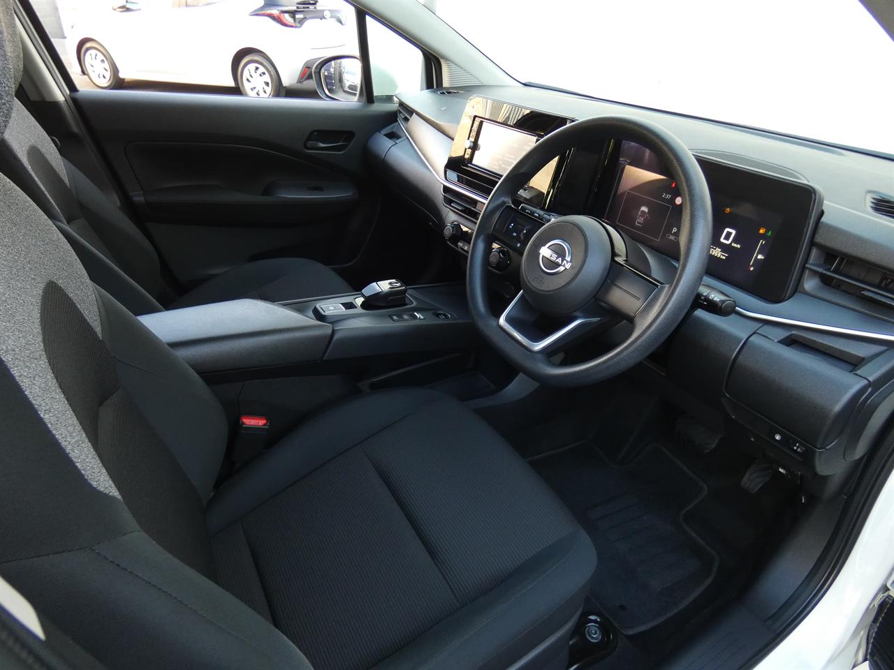 2021 Nissan NOTE thumbnail